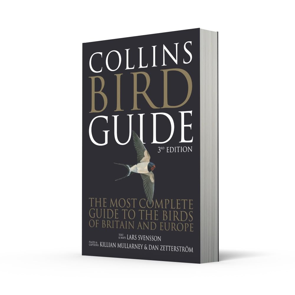 Collins Bird Guide: An essential field guide for birdwatchers of all skill levels-1