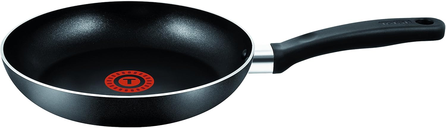 Tefal Essential, Aluminium Pots and Pans Set, 16 cm, 18 cm and 20 cm Saucepans with Lids, 20 cm and 24 cm Frying Pans, Black, B472S545-4