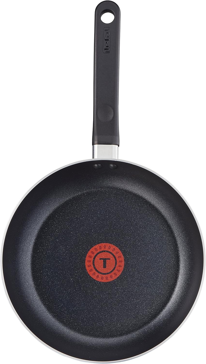 Tefal Essential, Aluminium Pots and Pans Set, 16 cm, 18 cm and 20 cm Saucepans with Lids, 20 cm and 24 cm Frying Pans, Black, B472S545-6