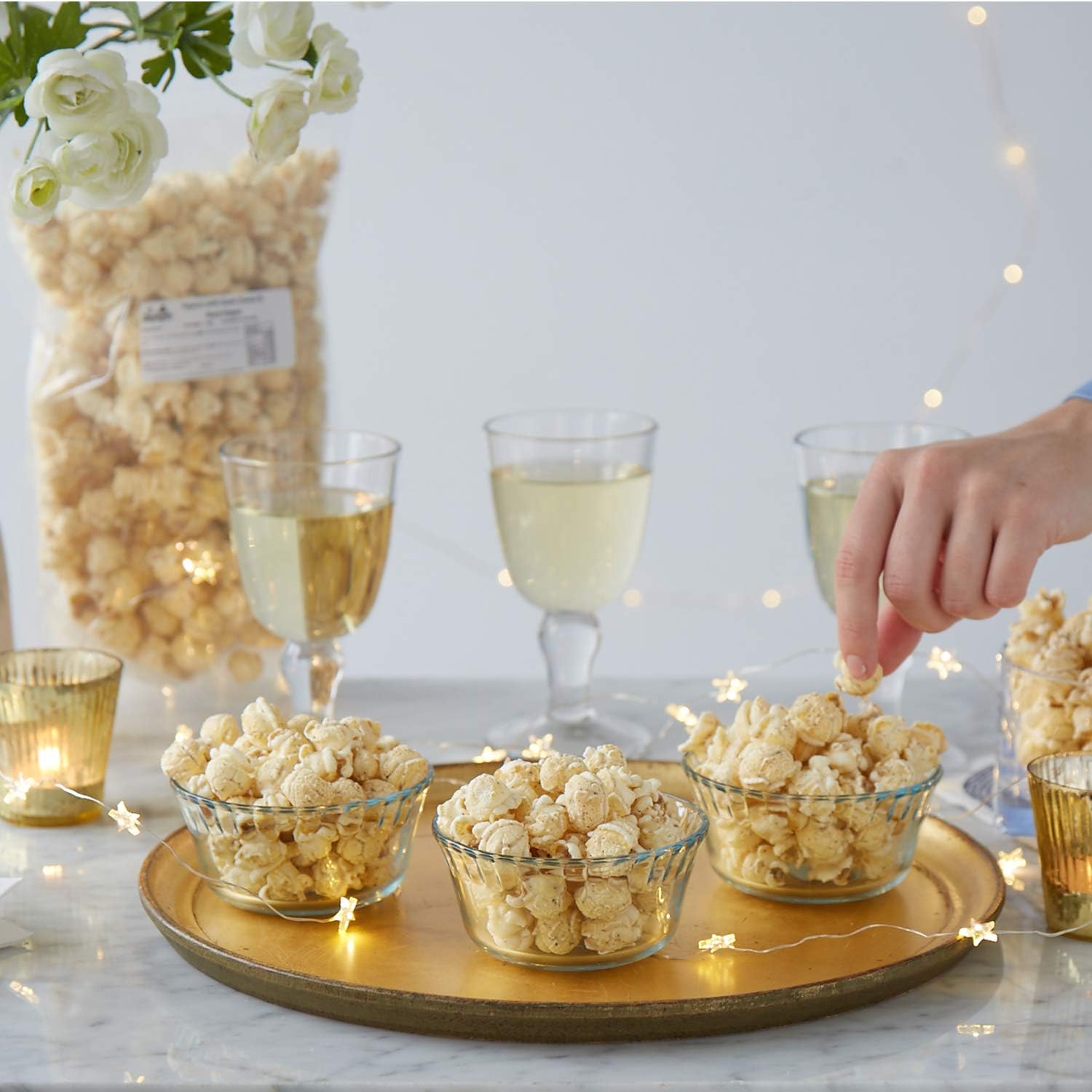 Joe & Seph's Goats Cheese and Black Pepper Popcorn Bulk Party Pack ; 1 x Bulk Bag Handmade in UK ; using real cheese Gluten Free Air-popped All-natural ingredients Movie night in - 250g-1