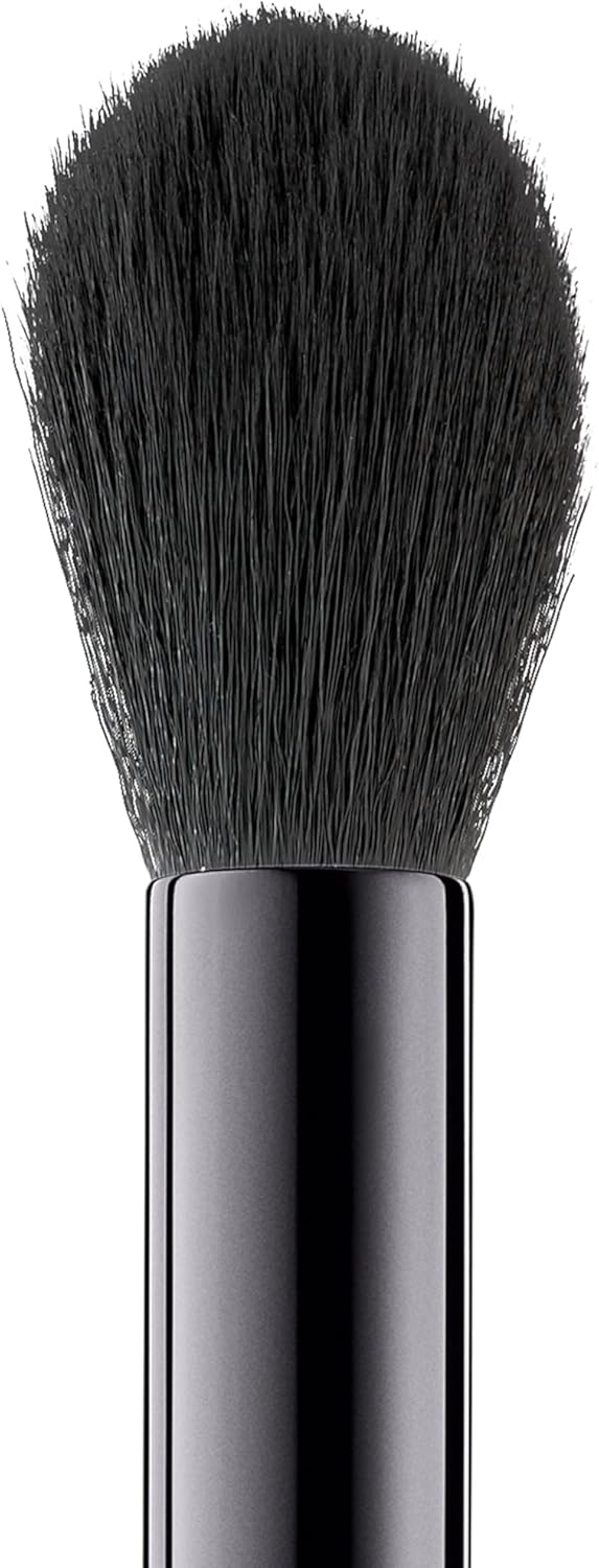 e.l.f. Highlighting Brush, Vegan Makeup Tool, For an Illuminating Glow, Flawlessly Blends & Contours-1