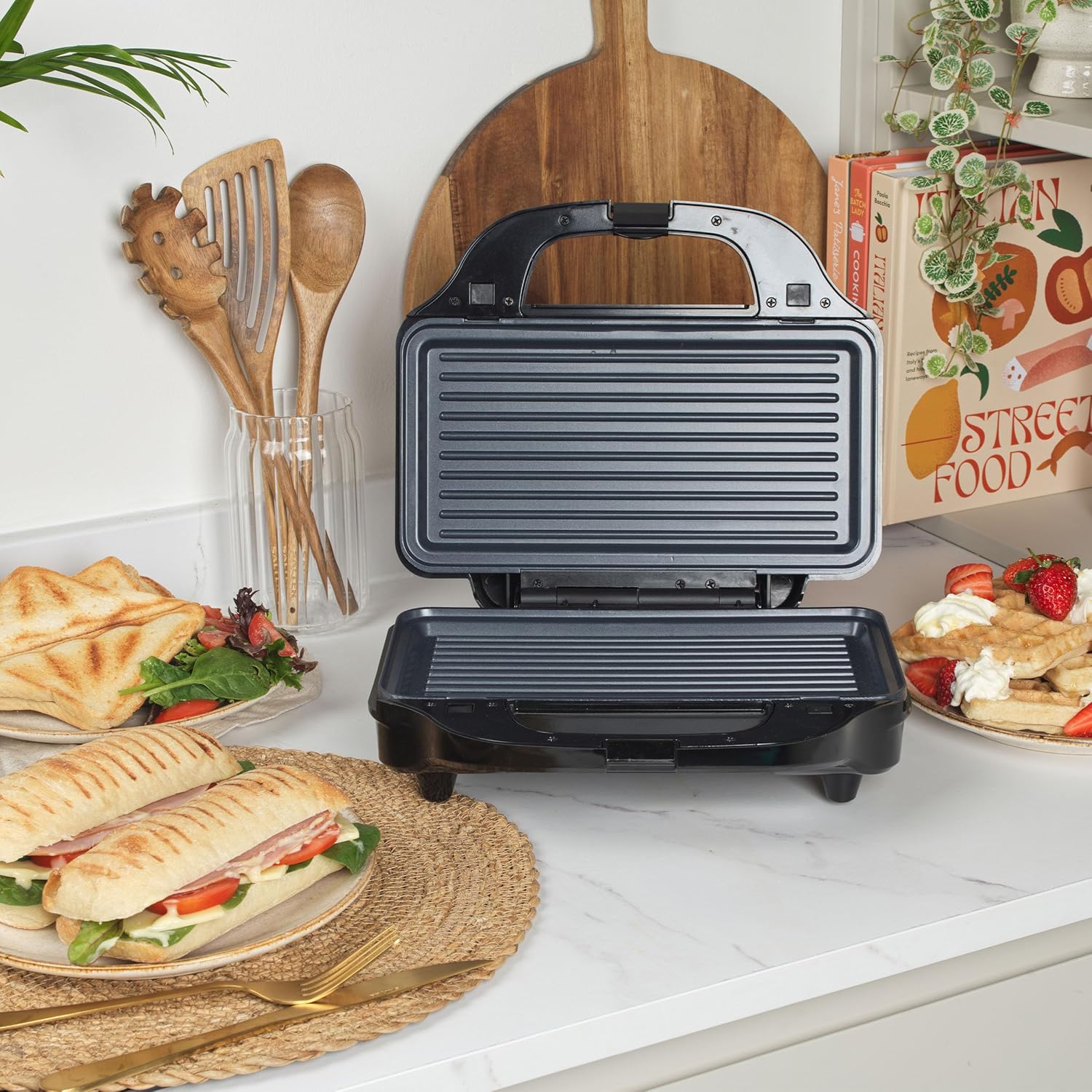 Salter EK2143 3-In-1 Snack Maker - Sandwich Toaster, Waffle Maker, Panini Press Grill, Includes Removable Extra Large Deep Fill Hot Plates, Non-Stick, 900W, Auto Temperature Control, Stay Cool Handle-7