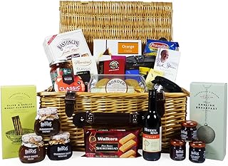 'Gourmet Treats' Food Hamper in a Traditional Style Wicker Basket (includes 25 delicious items) - Gifts for Mothers Day, Mum, Valentines, Christmas, Birthday, Corporate, Thank you Presents