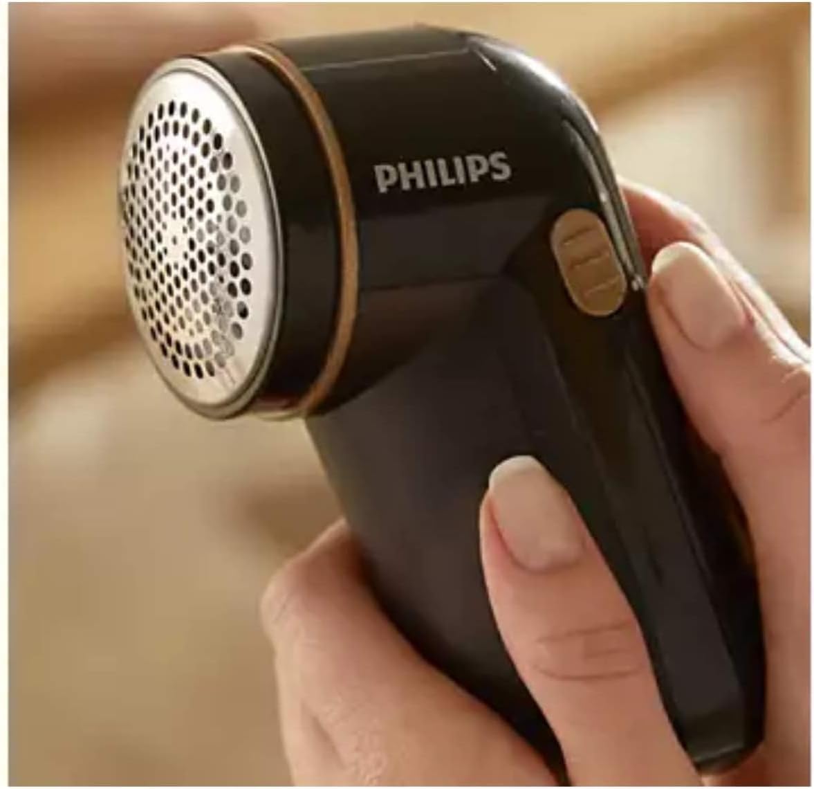 Philips Fabric Shaver, quick and effective removal of pills and bobbles - GC026/80-2