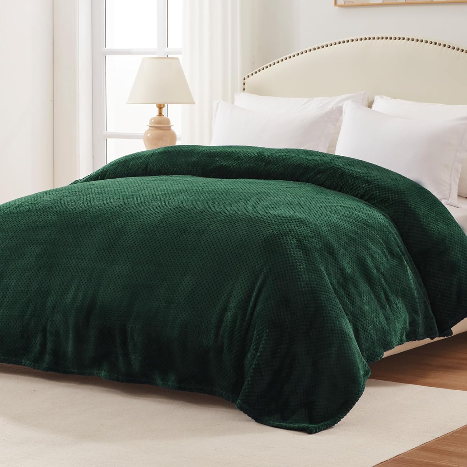 Exclusivo Mezcla King Size Fleece Bed Blanket, 230x265 CM Soft Jacquard Weave Waffle Pattern Blankets for Bed Settees, Forest Green Blanket-2