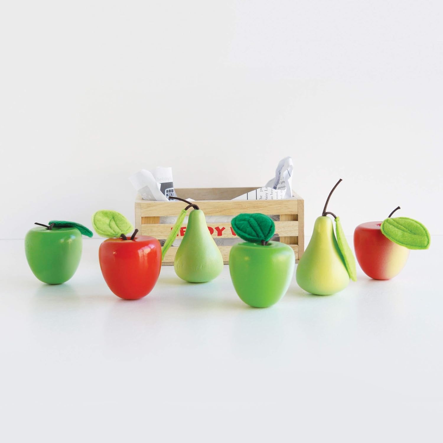 Le Toy Van - Wooden Honeybee Market Apples & Pears Crate | Supermarket Pretend Play Shop Food-6