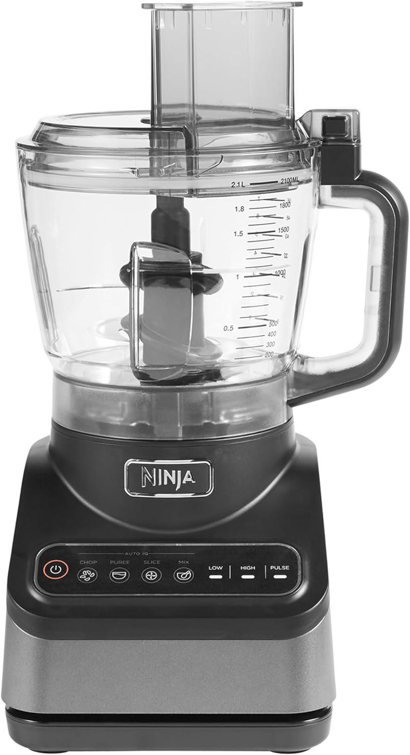 Ninja Food Processor with 4 Automatic Programs; Chop, Puree, Slice, Mix, and 3 Manual Speeds, 2.1L Bowl, Chopping, Slicing & Dough Blades, 850W, Dishwasher Safe Parts, Black BN650UK-5