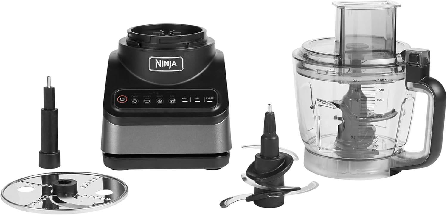 Ninja Food Processor with 4 Automatic Programs; Chop, Puree, Slice, Mix, and 3 Manual Speeds, 2.1L Bowl, Chopping, Slicing & Dough Blades, 850W, Dishwasher Safe Parts, Black BN650UK-7