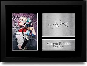 HWC Trading A4 FR Margot Robbie Suicide Squad Harley Quinn Presents Printed Signed Autograph Picture for Movie Memorabilia Fans - A4 Framed