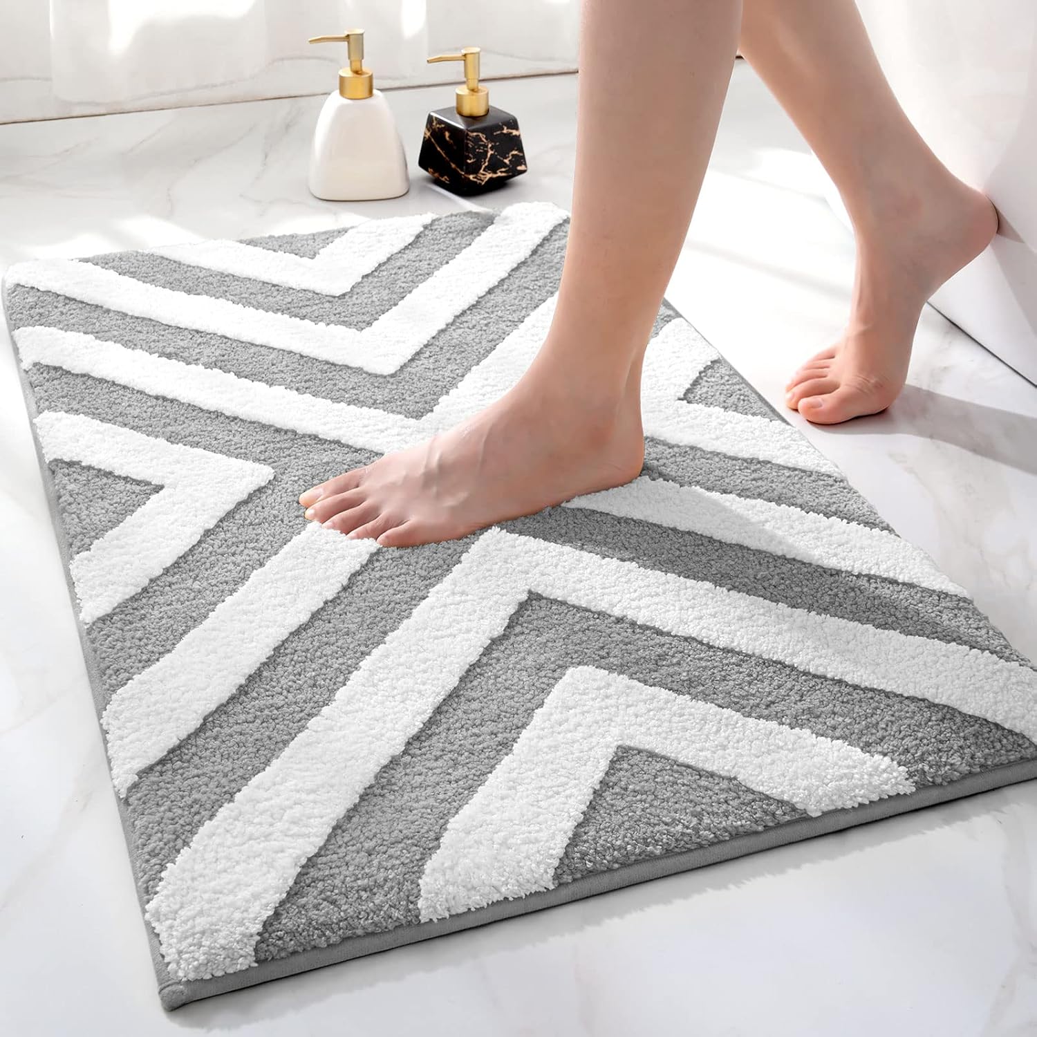 DEXI Bath Mat 40 x 60 cm, Non Slip Bathroom Mat Soft and Water Absorbent Bath Rug, Machine Washable Durable Floor Mat, Light Grey-0