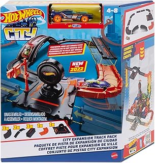 Hot Wheels City Track Pack, 10 Piece Set Includes Track Base & Various Track Pieces to Build a Cityscape, with 1 Hot Wheels Car, Connects to Other Sets, Gift for Kids 4 Years & Up, HDN95