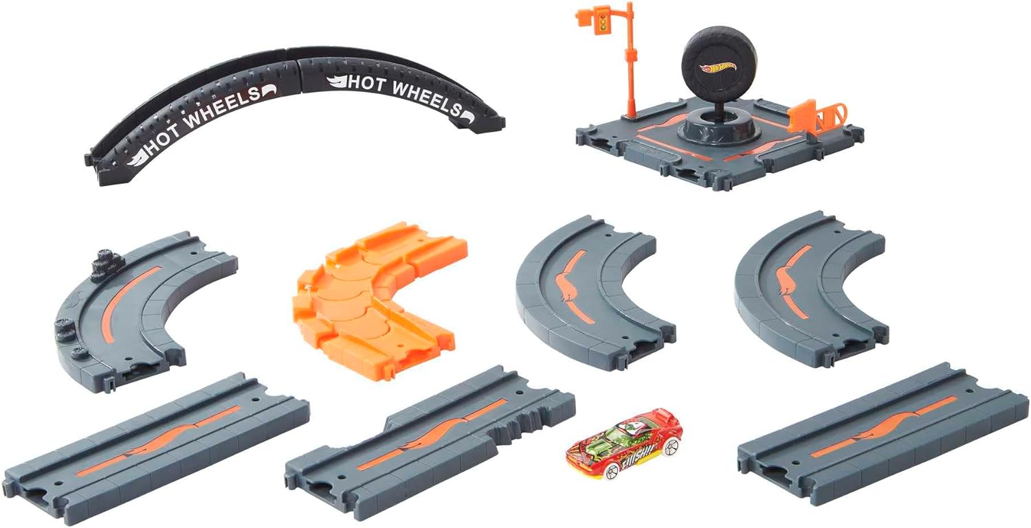 Hot Wheels City Track Pack, 10 Piece Set Includes Track Base & Various Track Pieces to Build a Cityscape, with 1 Hot Wheels Car, Connects to Other Sets, Gift for Kids 4 Years & Up, HDN95-5