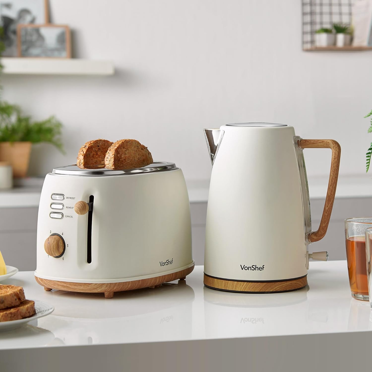 VonShef Kettle and Toaster Set – Scandi 1.7L Rapid Boil Kettle 3000W & 2 Slice Wide Slot Toaster 850W with 6 Browning Controls, Matching Kitchen Set – Nordic Cream and Wood Accents - Fika Range-1