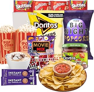 Movie Night Hamper Gift Set - Sweets Gift Box Food Hamper With Popcorn, Sweets, Maltesers Chocolate And Nachos With Salsa - Gift Hamper Christmas Hampers Gift Baskets (Popcorn)