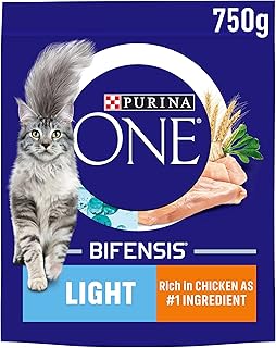 PURINA ONE Light Dry Cat Food Rich in Chicken 750g, Pack of 4