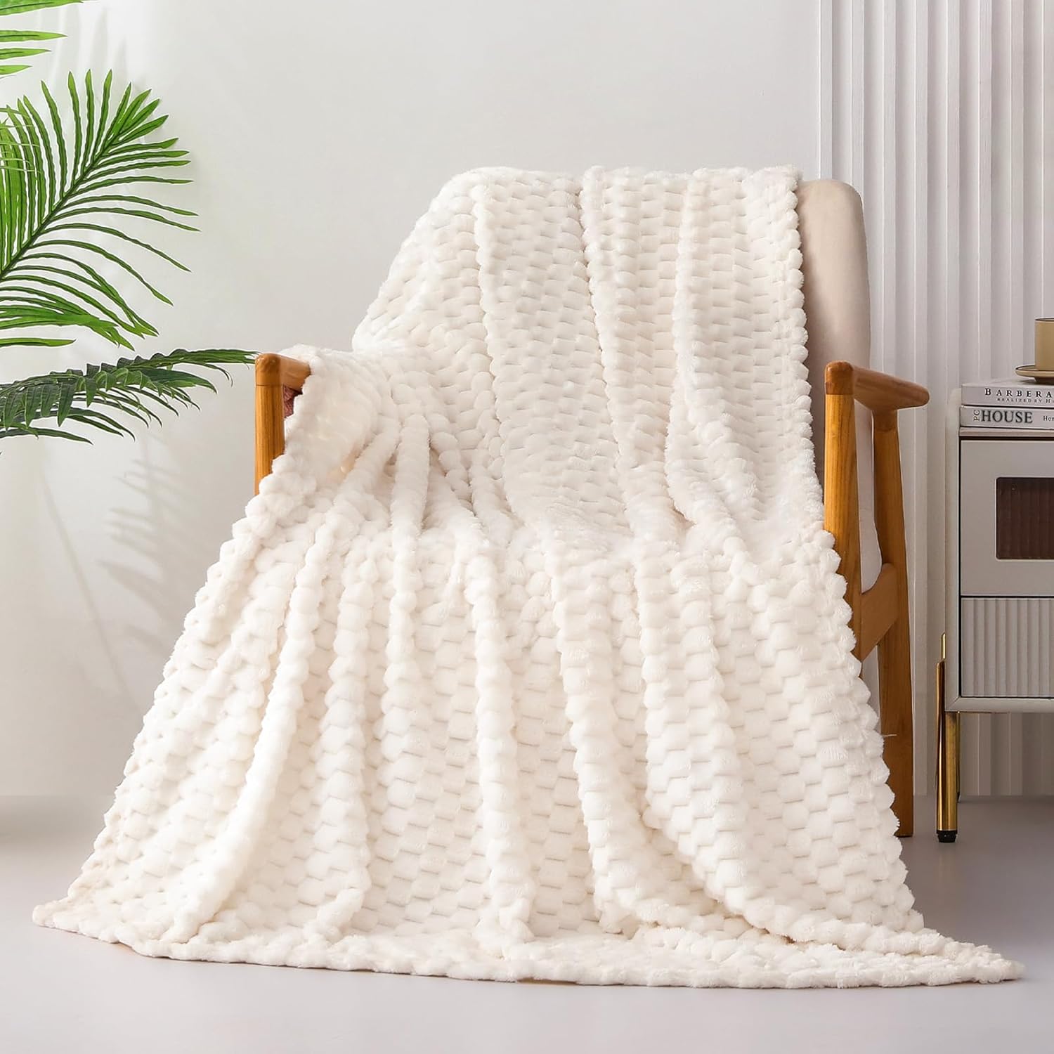 Exclusivo Mezcla Large Soft Fleece Throw Blanket, 127x178 CM Stylish Jacquard Throw Blanket for Couch, Cozy, Warm, Lightweight and Decorative Off White Blanket-1