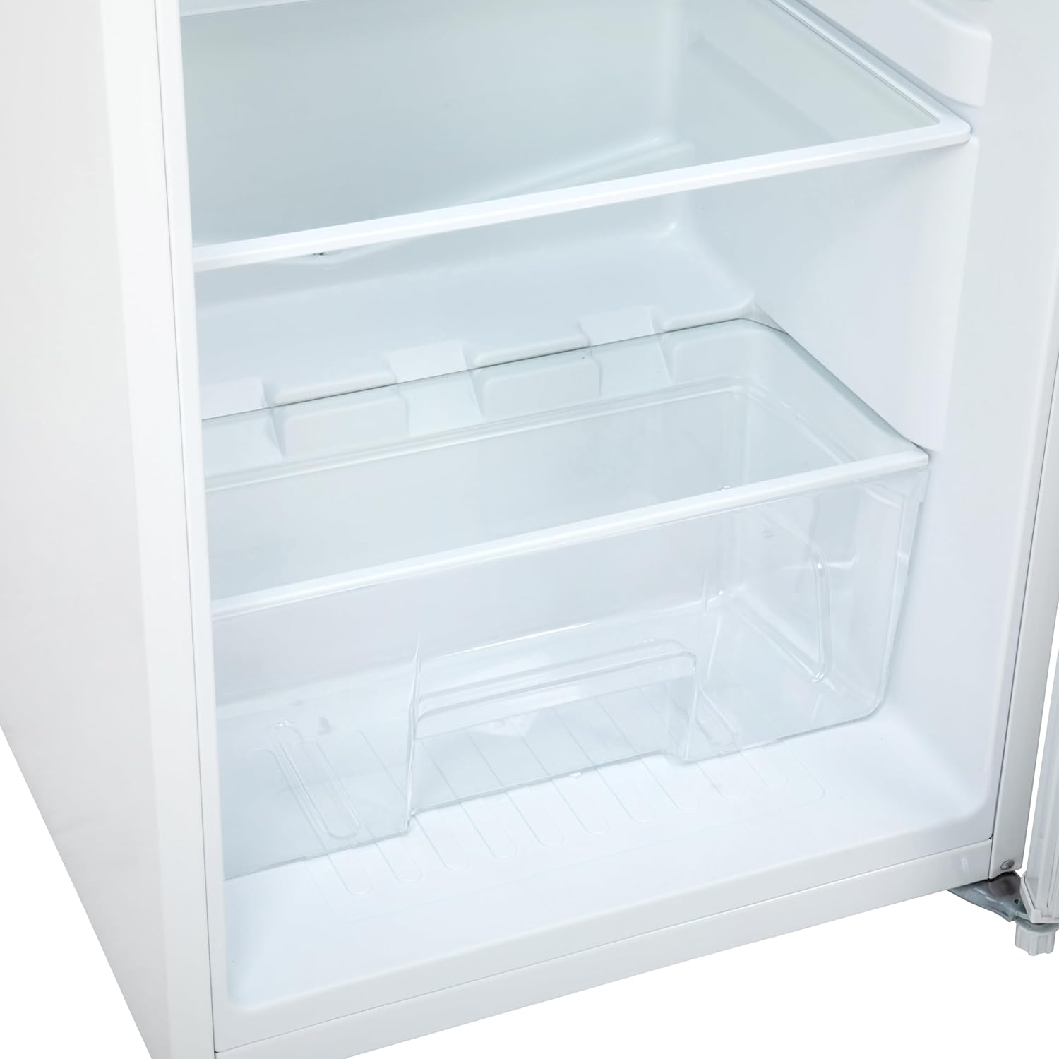 Willow WTL55W 241L Freestanding Tall Larder Fridge with Mark-Proof Finish, Adjustable Thermostat, 2 Year Manufacturer’s Warranty - White-3