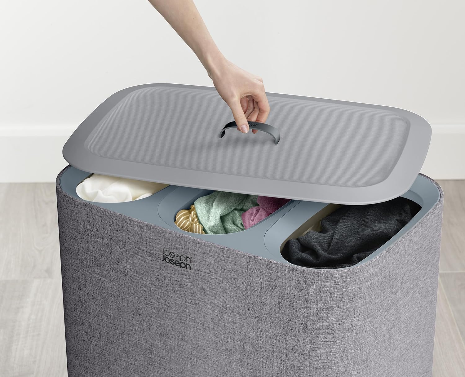 Joseph Joseph Tota Trio 90-litre Laundry Separation Basket with lid, 3 Removable Washing Bags with Handles - Grey-3