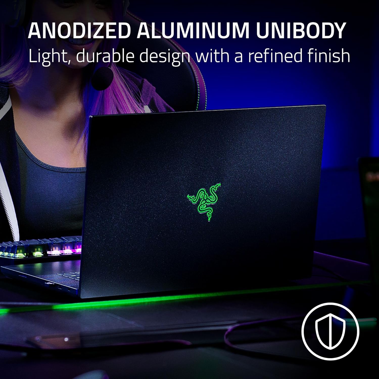 Razer Blade 16 (2024) - 16 inch Gaming Laptop - NVIDIA GeForce RTX 4080 - Intel Core i9-14900HX - 16" OLED QHD+ 240Hz (32GB DDR5, 1TB SSD) UK Layout | Black-4