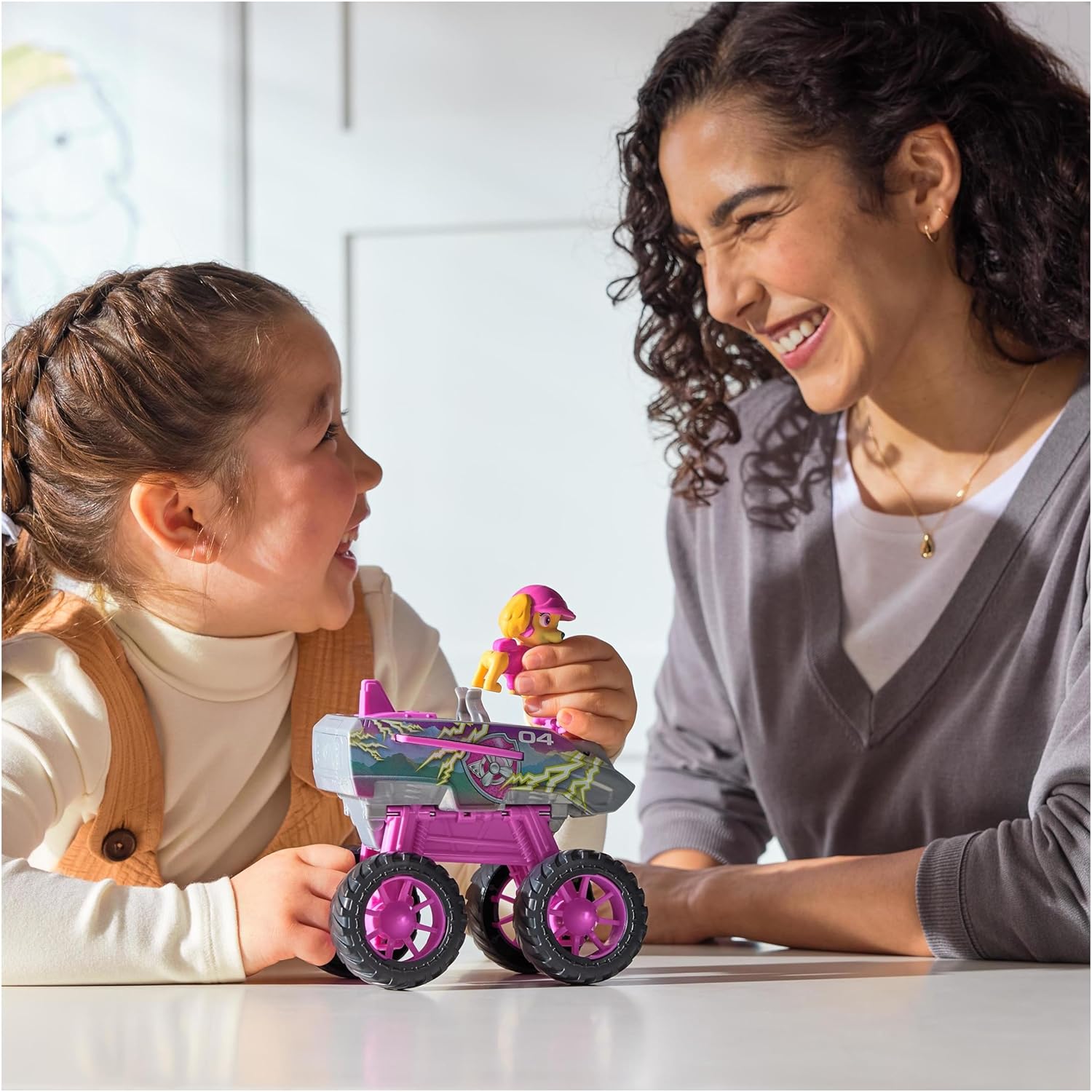 Paw Patrol: Rescue Wheels Skye’s Jet, Toy Truck with Transformation into Jet-Mode and Collectible Action Figure, Kids’ Toys for Boys & Girls Ages 3+-6