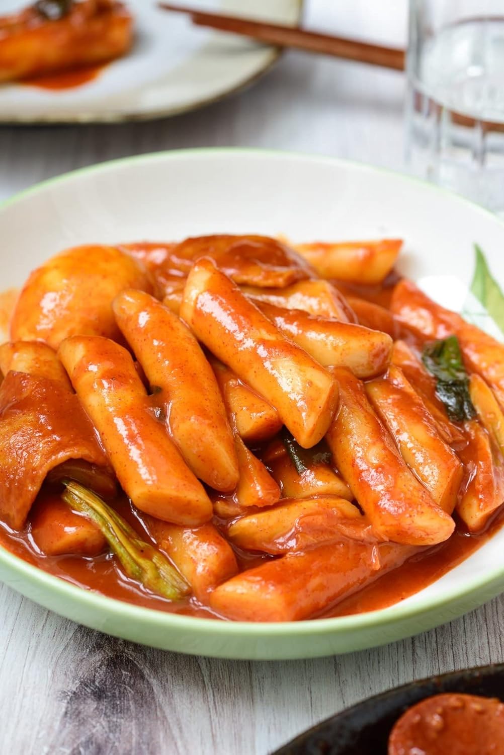 Daesang Chung Jung One O'Food Tteokbokki Rice Cakes with Spicy Garlic Sauce 260g-1