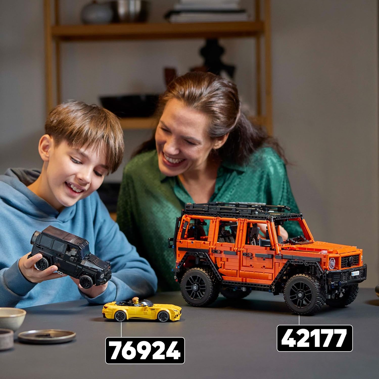 LEGO Technic Mercedes-Benz G 500 PROFESSIONAL Line Building Set, Model Car Kit for Adults to Build, Collectible 4X4 Off-Road Vehicle, Gift for Men, Women, Him or Her 42177-7