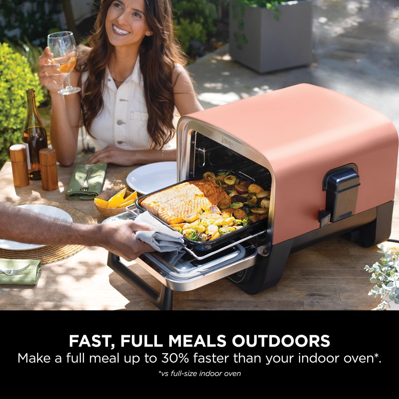 Ninja Woodfire Electric Outdoor Oven,8-in-1 Pizza Oven,High-Heat Roaster & BBQ Smoker with Roast Rack,Pro-Heat Tray,Pizza Stone, Wood Pellets & Scoop, Electric,6 Pizza Settings,Burnt Orange OO101UK-13