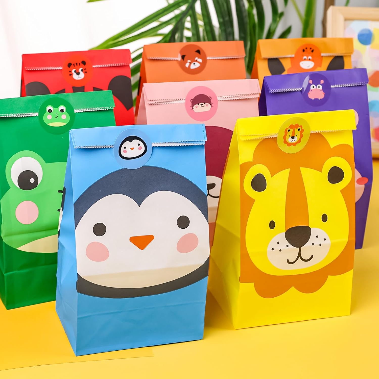 Koogel 24PCS Animal Party Favour Bags, Goodie Bags with Stickers Paper Gift Bags Candy Treat Bags for Kids Birthday Party Supplies-5