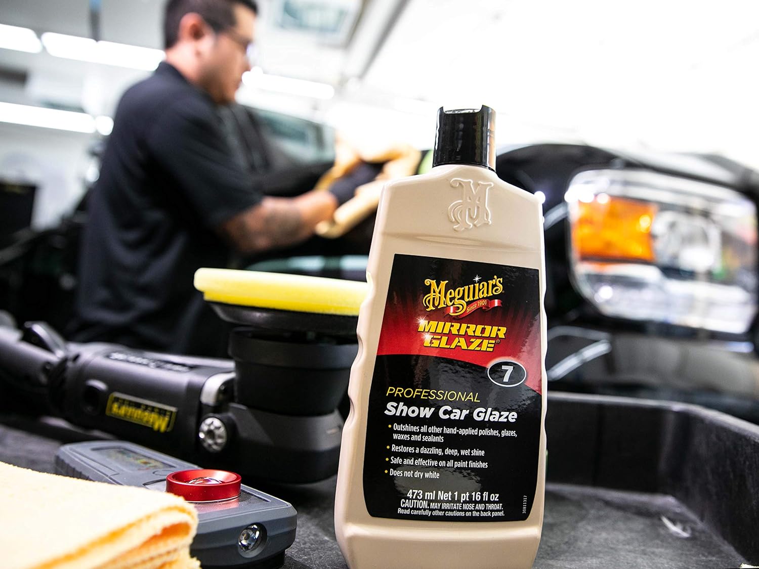 Meguiar's M716 Mirror Glaze Show Car Glaze, Exceptional Polish Restores a Deep Wet Shine - 16 Oz Bottle-3