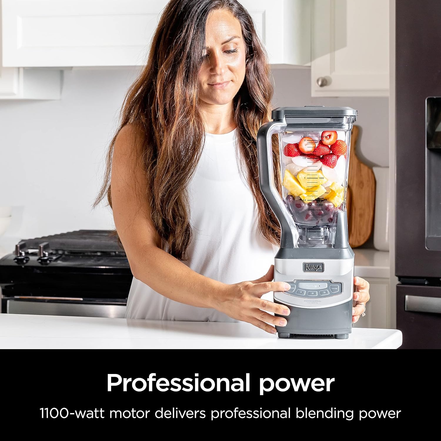 Ninja BL660 Professional Compact Smoothie & Food Processing Blender, 1100-Watts, 3 Functions -for Frozen Drinks, Smoothies, Sauces, & More, 72-oz.* Pitcher, (2) 16-oz. To-Go Cups & Spout Lids, Gray-1