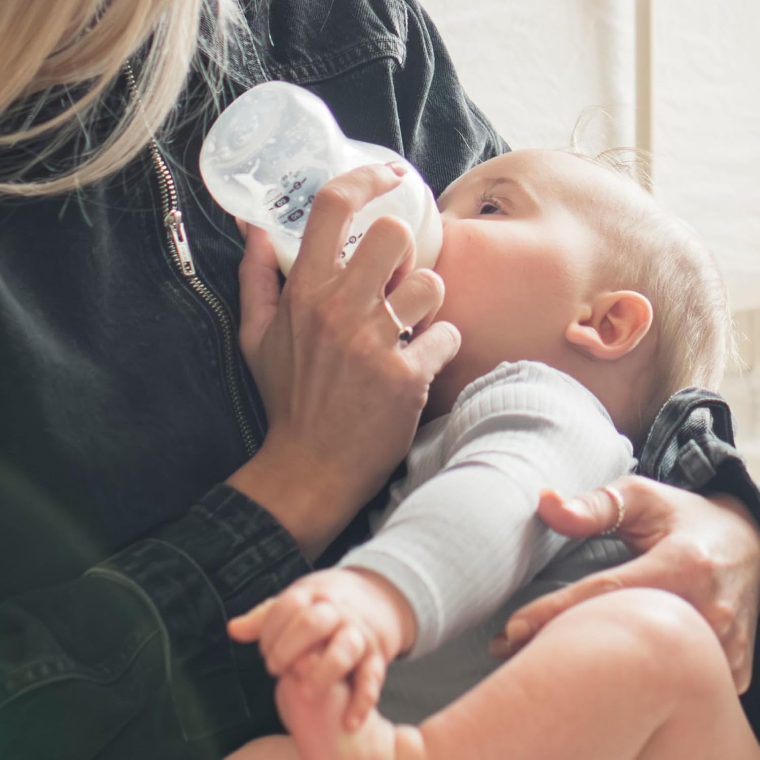 Tommee Tippee Natural Start Anti-Colic BPA Free Baby Bottles, 9oz, Slow-Flow Breast-Like Nipple for a Natural Latch, Designed for Seamless Transitions Between Bottle and Breast, Fiesta, Pack of 6-1