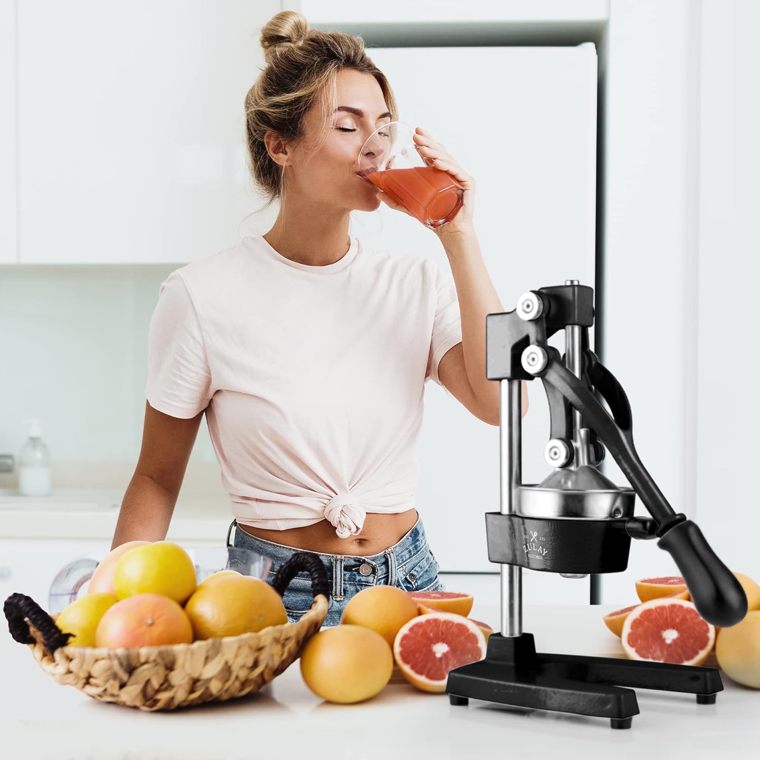 Zulay Kitchen Cast-Iron Orange Juice Squeezer - Heavy-Duty, Easy-to-Clean, Professional Citrus Juicer - Durable Stainless Steel Lemon Squeezer - Sturdy Manual Citrus Press & Orange Squeezer (Black)-5