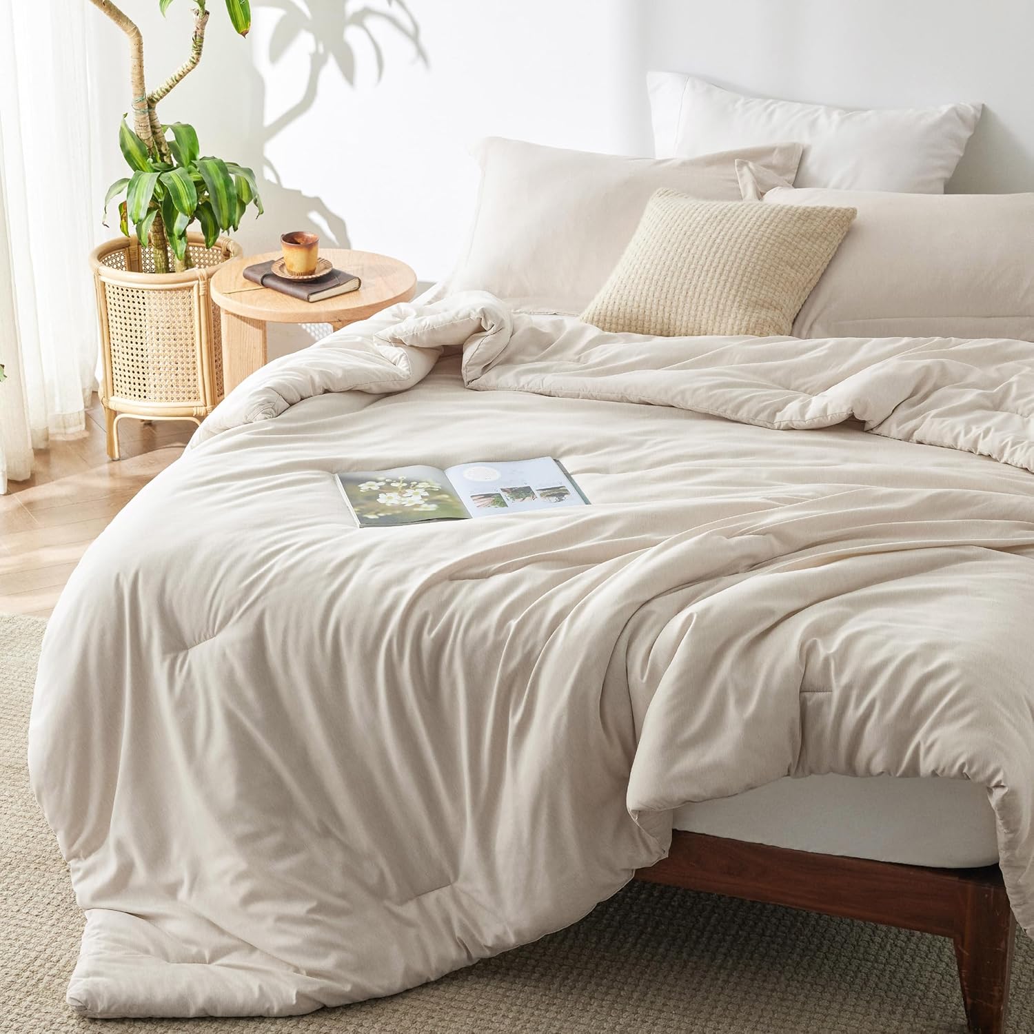 Bedsure Queen Comforter Set - Beige Comforter Queen Size, Soft Bedding for All Seasons, Cationic Dyed Bedding Set, 3 Pieces, 1 Comforter (90"x90") and 2 Pillow Shams (20"x26"+2")-0