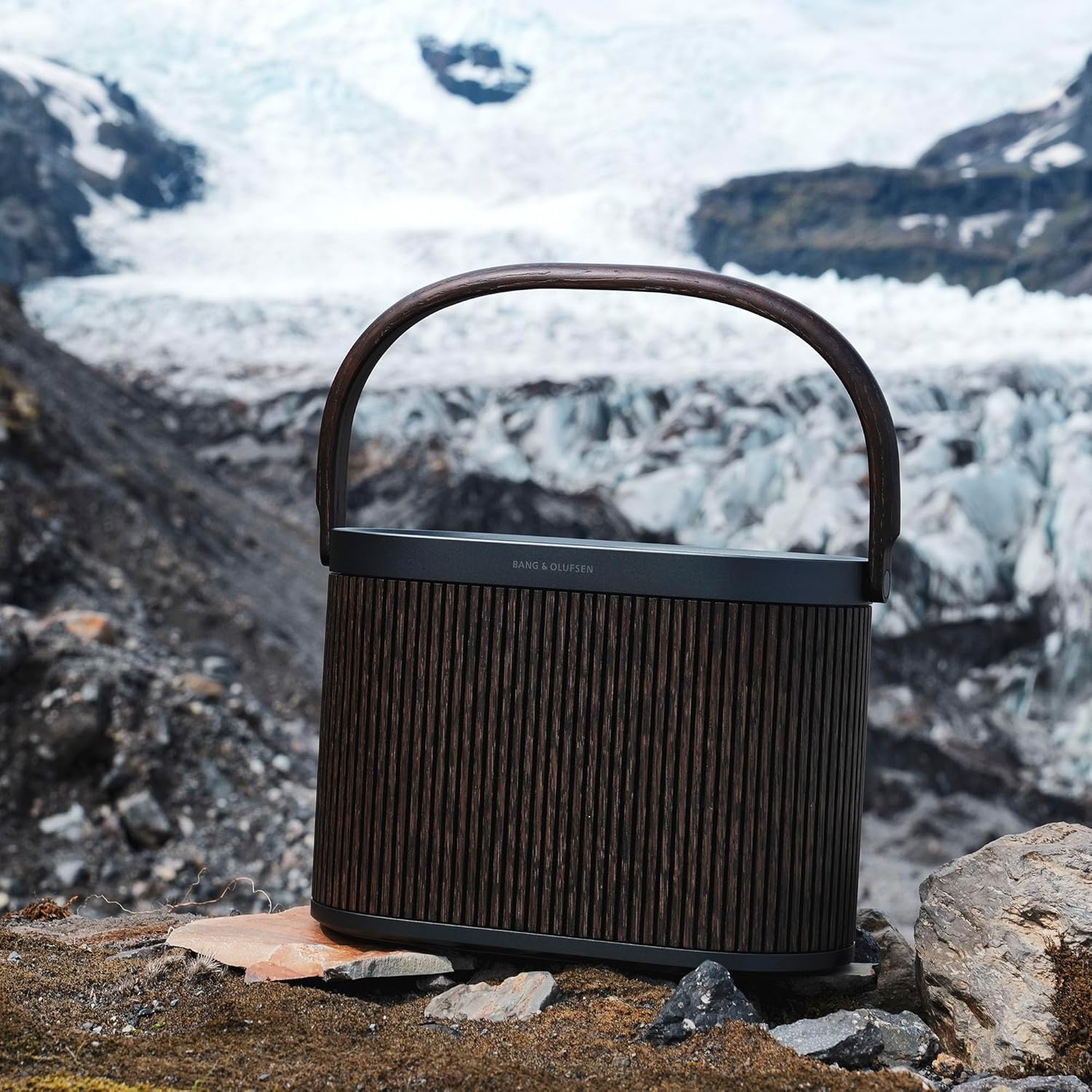 Bang & Olufsen Beosound A5 - Portable Bluetooth Speaker with Wi-Fi Connection, Carry-Strap, Dark Oak-11