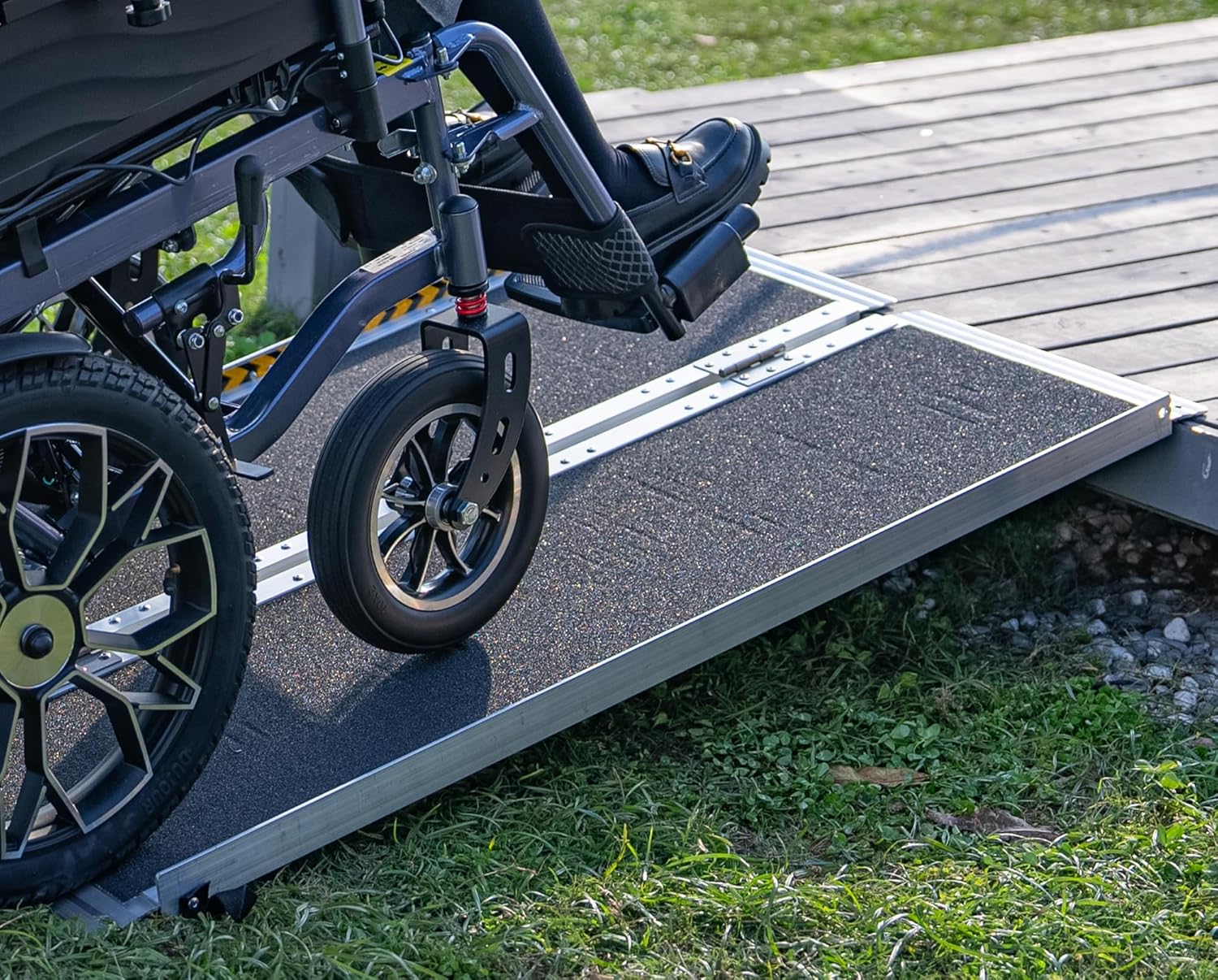 Portable Wheelchair Ramp 4FT, Anti-Slip Aluminum Folding Portable Ramp, Wheelchair Ramps for Home, Weight Capacity Up to 600 LBS, with Transition Plates Above and Below-0