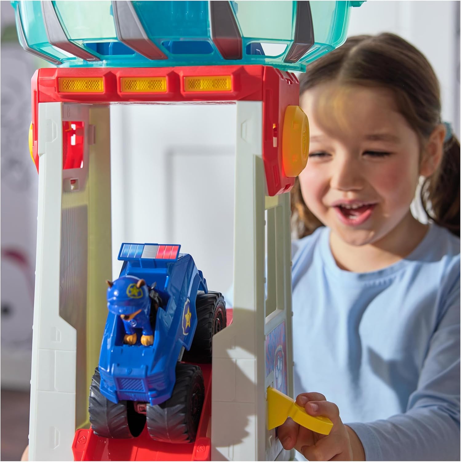 PAW Patrol: Rescue Wheels Super Loop Tower HQ, with Light, Sound, Vehicle Launcher, Chase Action Figure & Toy Truck, Kids Toys for Boys & Girls Age 3+-7