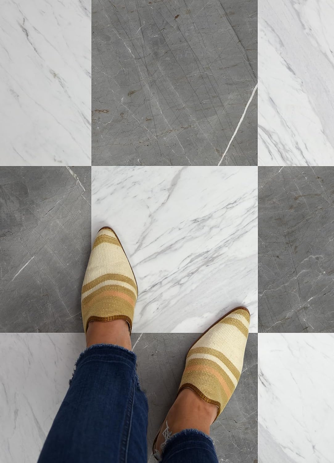 FloorPops x Chris Loves Julia 12-in by 12-in Bonneville Grey & White Marble Peel & Stick Floor Tiles, FP4421-3